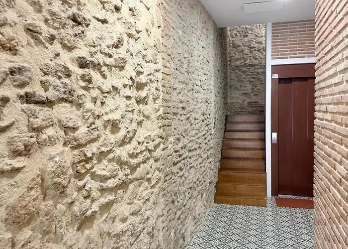 Gav Remedios 20 * Ronda